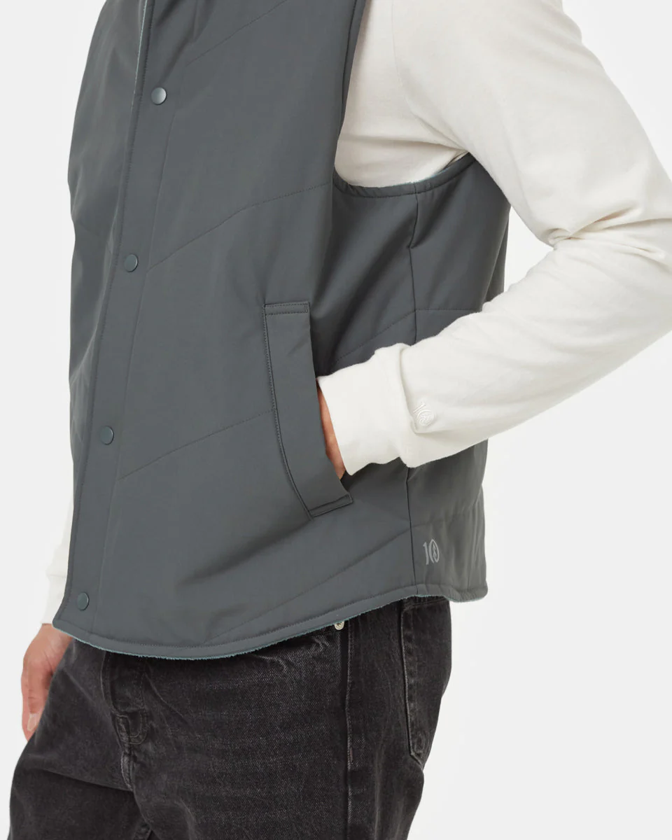 Nimbus Reversible Vest - Image 3